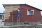 Cleaning the facade 